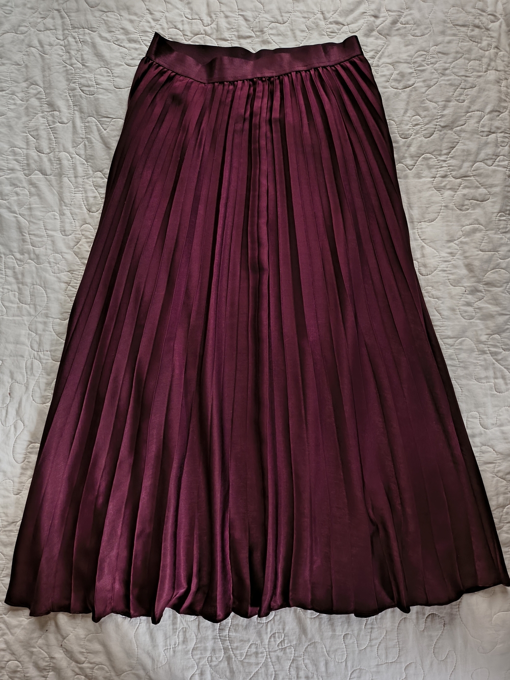 Max Studio Pleated Satin Maxi Skirt - Burgundy Wine